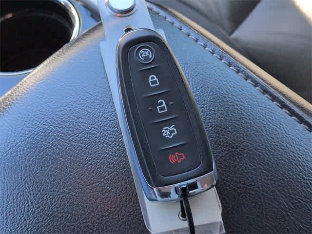 Thumbnail: 2013 Ford Edge - 30