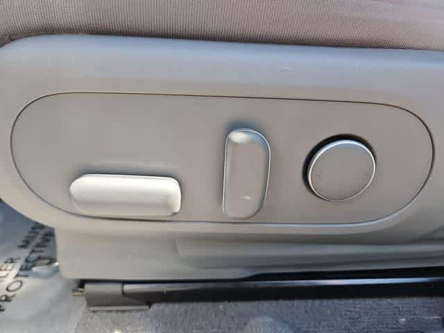 Thumbnail: 2024 Hyundai Ioniq 5 - 17