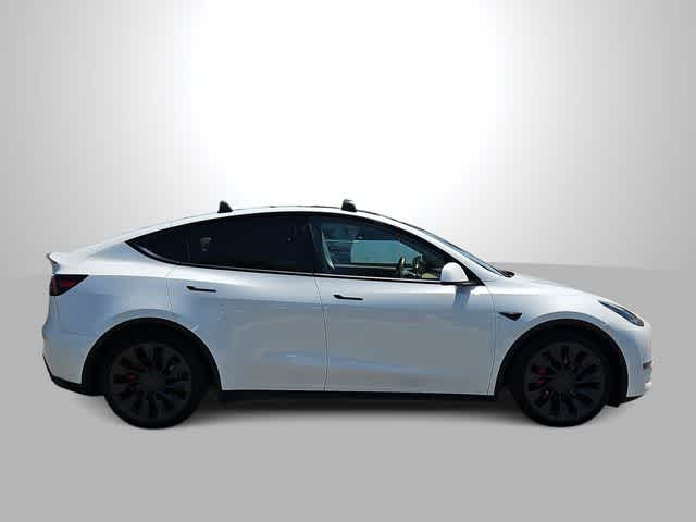 Thumbnail: 2022 Tesla Model Y - 8
