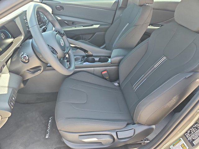 Thumbnail: 2026 Hyundai Elantra - 16