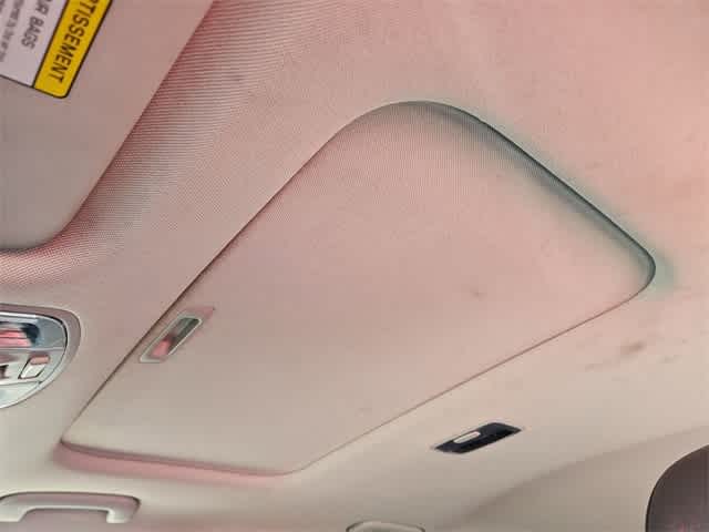 Thumbnail: 2020 Hyundai Ioniq - 18