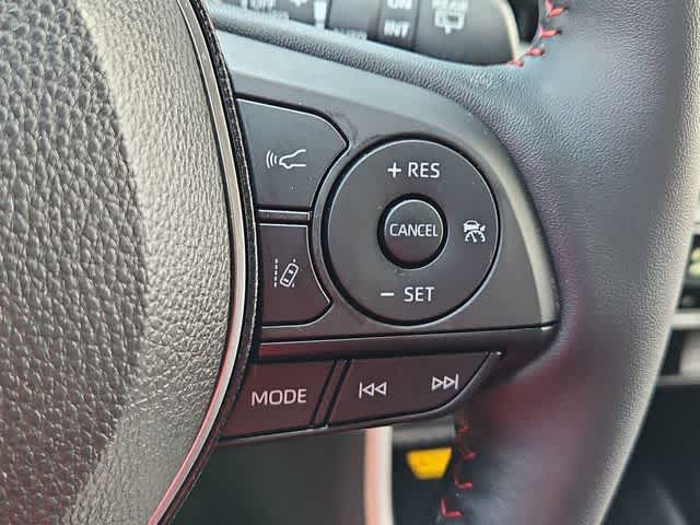 Thumbnail: 2025 Toyota RAV4 - 25