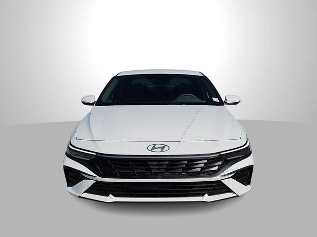 Thumbnail: 2026 Hyundai Elantra - 3