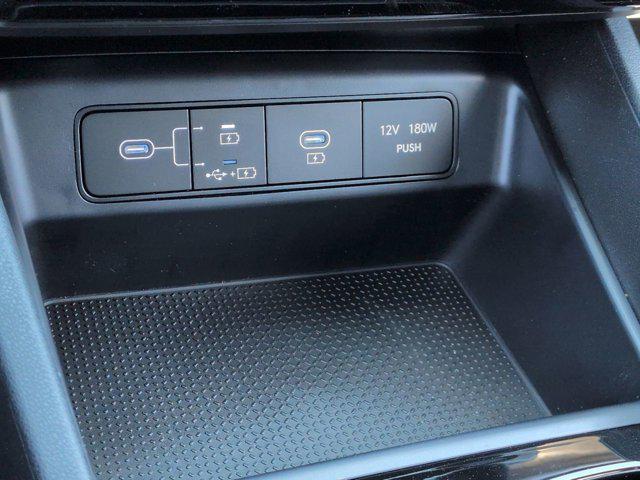 Thumbnail: 2026 Hyundai Santa Cruz - 31