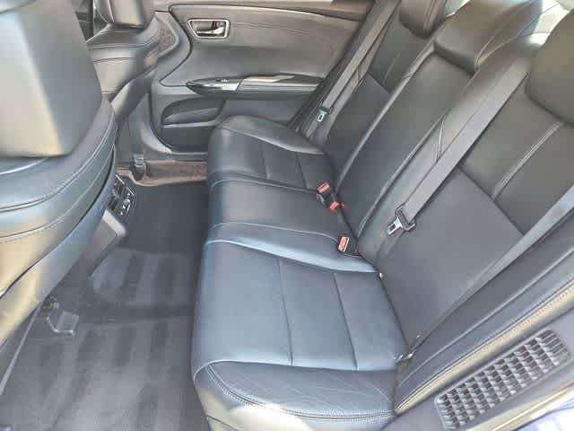 Thumbnail: 2014 Toyota Avalon - 21