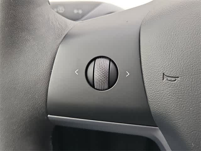 Thumbnail: 2021 Tesla Model Y - 24