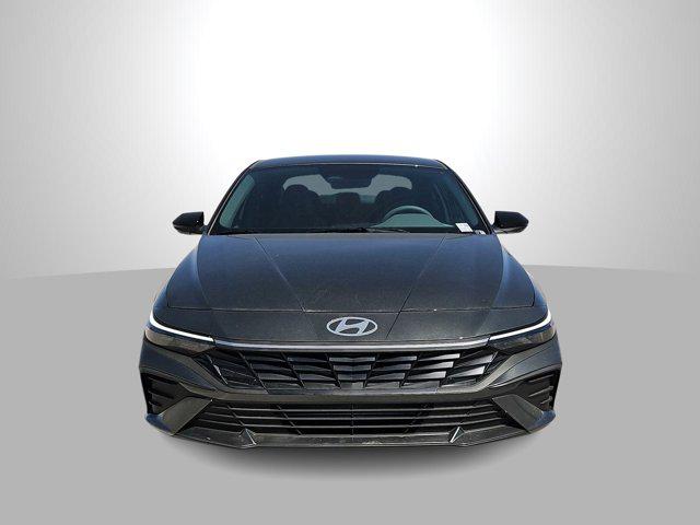 Thumbnail: 2026 Hyundai Elantra - 3