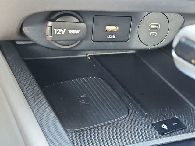 Thumbnail: 2025 Hyundai Elantra - 30