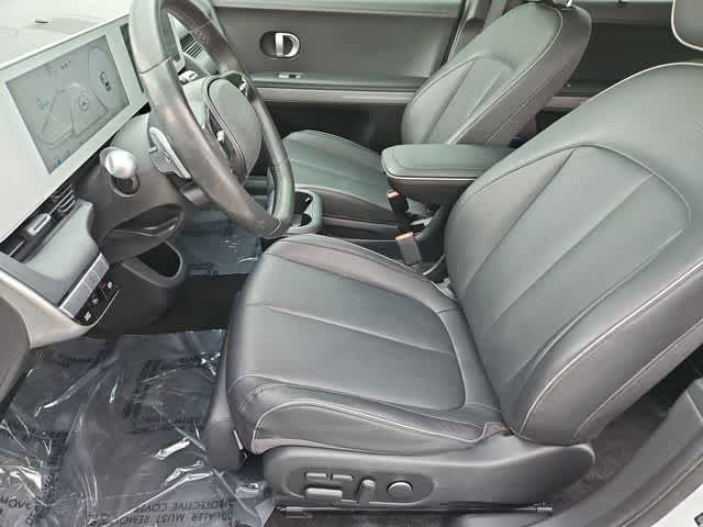 Thumbnail: 2023 Hyundai Ioniq 5 - 16