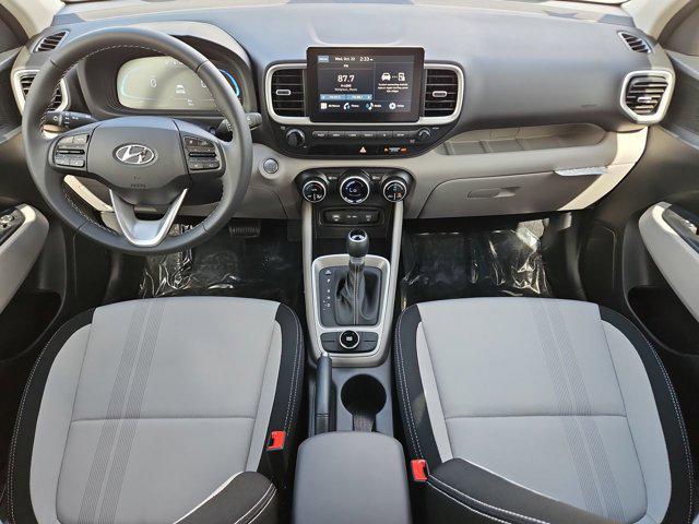 Thumbnail: 2025 Hyundai Venue - 15