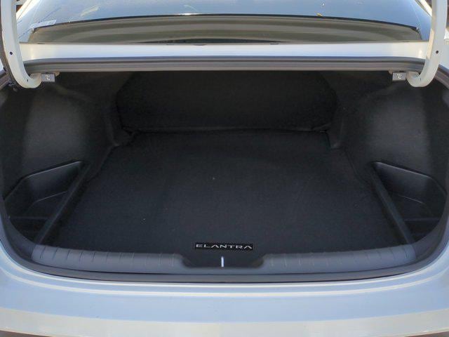 Thumbnail: 2026 Hyundai Elantra - 31