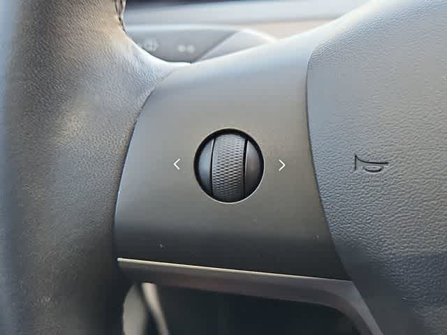 Thumbnail: 2021 Tesla Model Y - 24