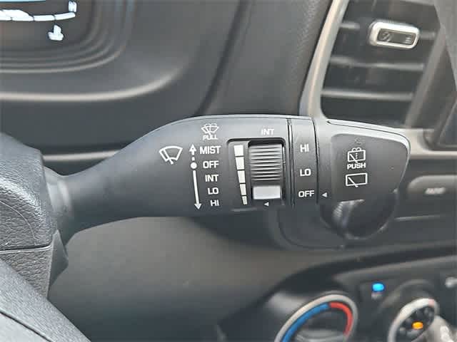 Thumbnail: 2024 Hyundai Venue - 24