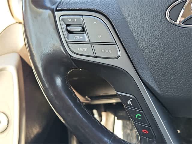 Thumbnail: 2019 Hyundai Santa Fe - 25