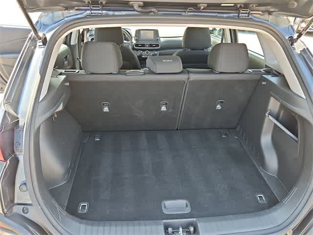 2021 Hyundai Kona SE 31