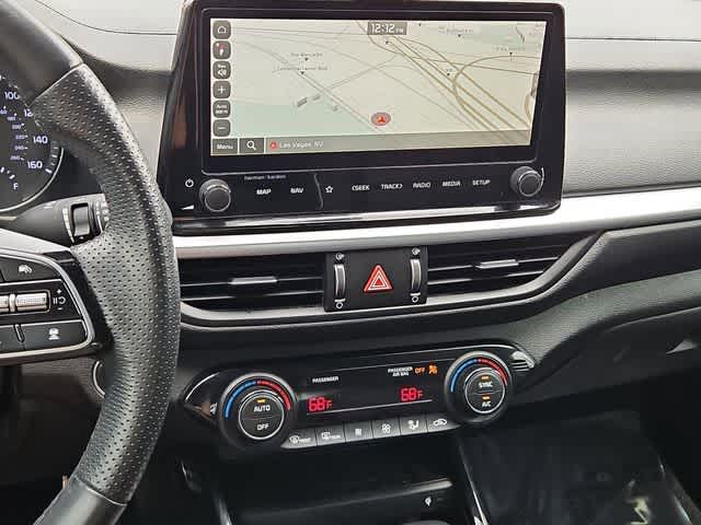 Thumbnail: 2023 Kia Forte - 29