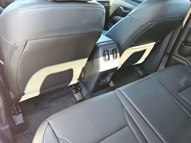 Thumbnail: 2025 Hyundai Santa Cruz - 18