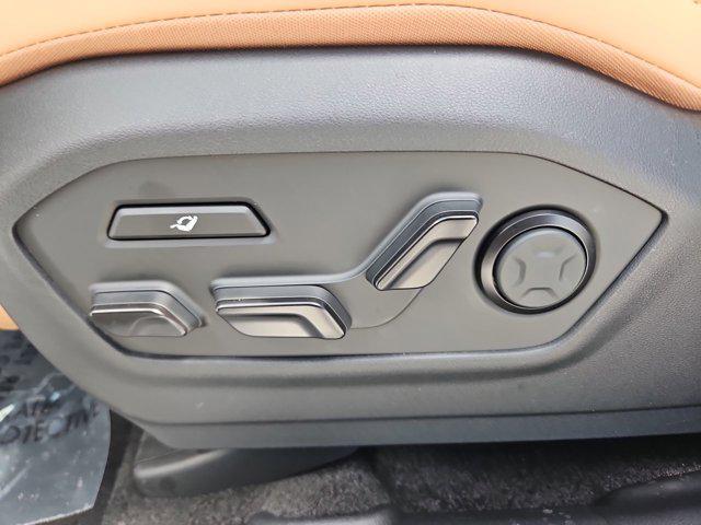 Thumbnail: 2026 Hyundai Santa Fe - 17