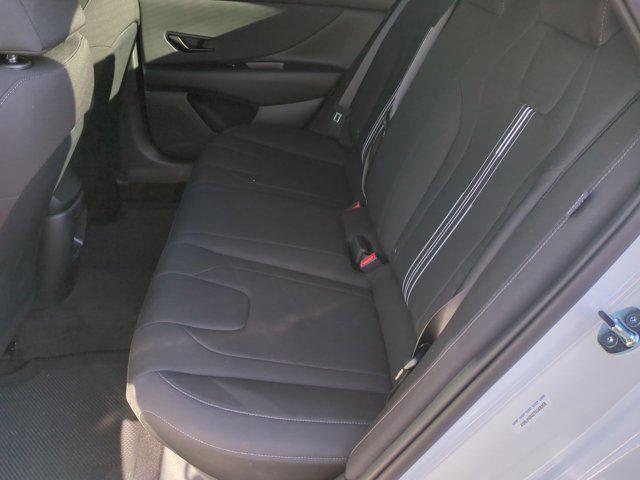 Thumbnail: 2026 Hyundai Elantra - 18