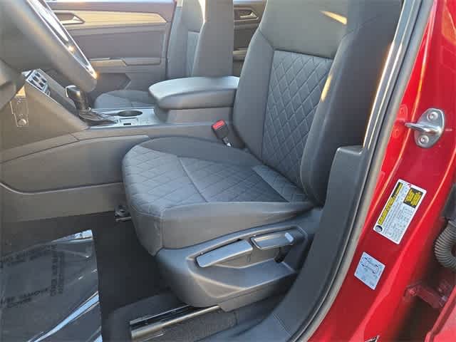 Thumbnail: 2019 Volkswagen Atlas - 16