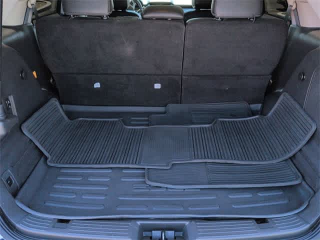 Thumbnail: 2013 Ford Edge - 29