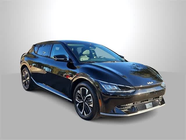 Thumbnail: 2023 Kia EV6 - 2