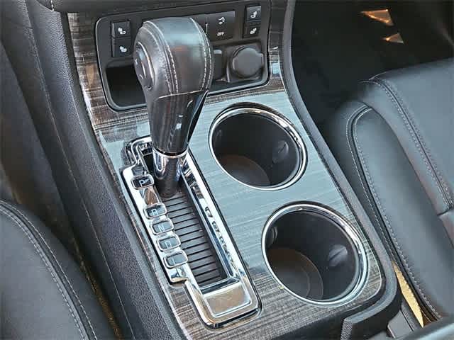 Thumbnail: 2017 GMC Acadia - 32