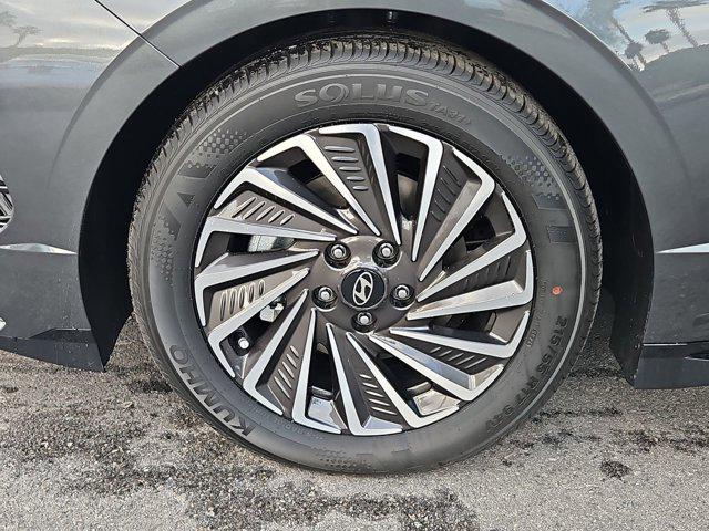 Thumbnail: 2026 Hyundai Sonata - 13