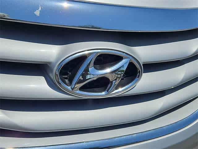 2013 Hyundai Sonata GLS 12