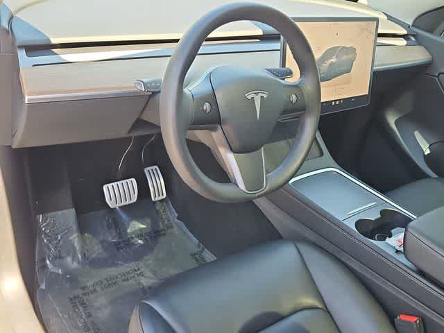 Thumbnail: 2022 Tesla Model Y - 10