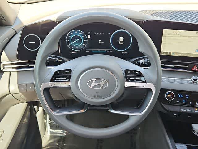 Thumbnail: 2024 Hyundai Elantra - 21