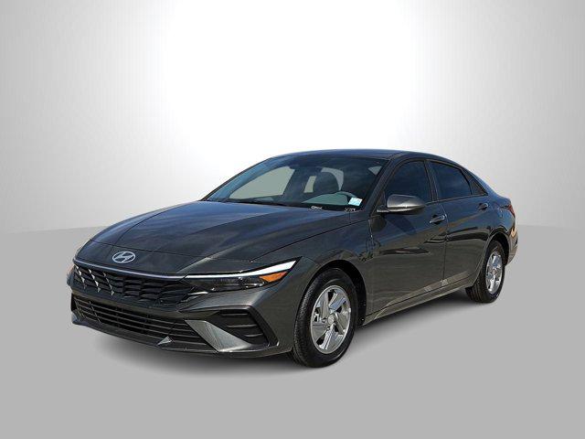 Thumbnail: 2026 Hyundai Elantra - 4