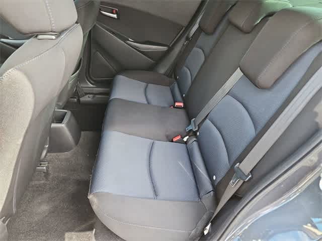 Thumbnail: 2017 Toyota Yaris iA - 18