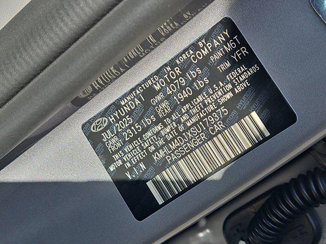 Thumbnail: 2025 Hyundai Elantra - 31