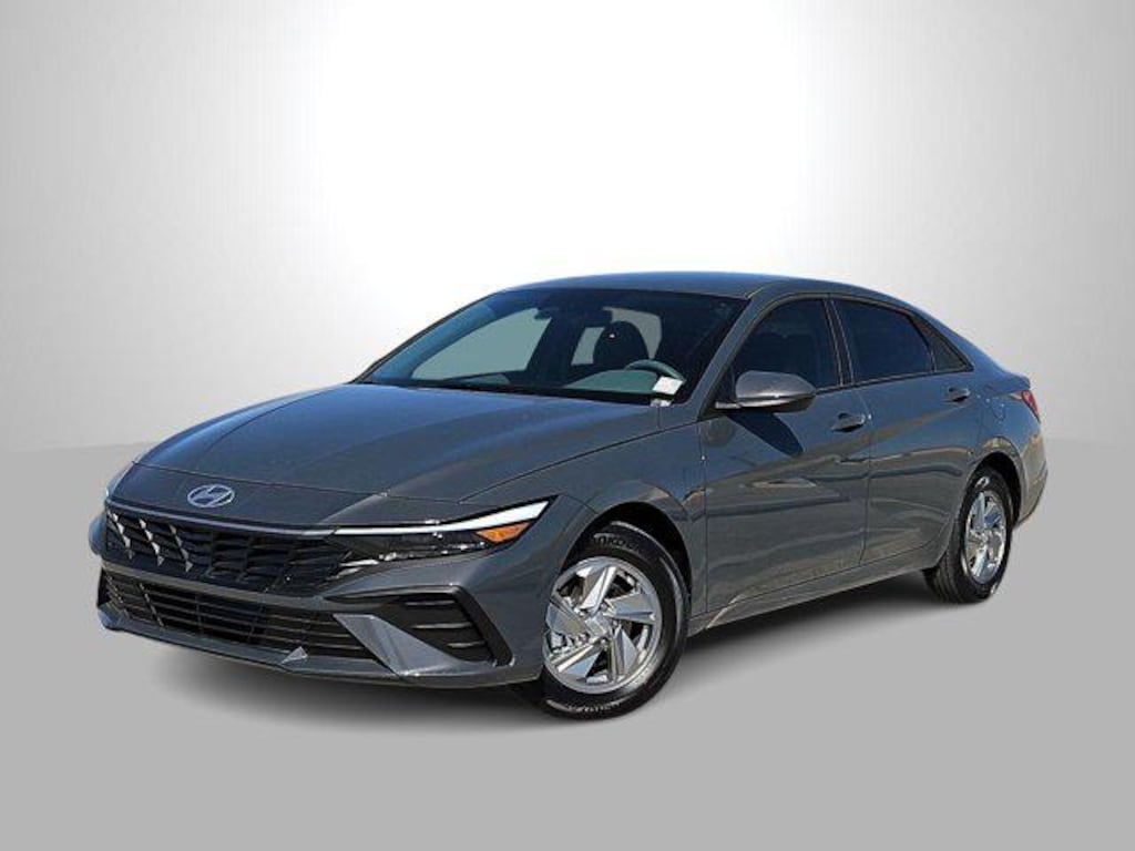 New 2026 Hyundai Elantra SE Sedan