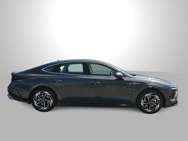 Thumbnail: 2026 Hyundai Sonata - 9