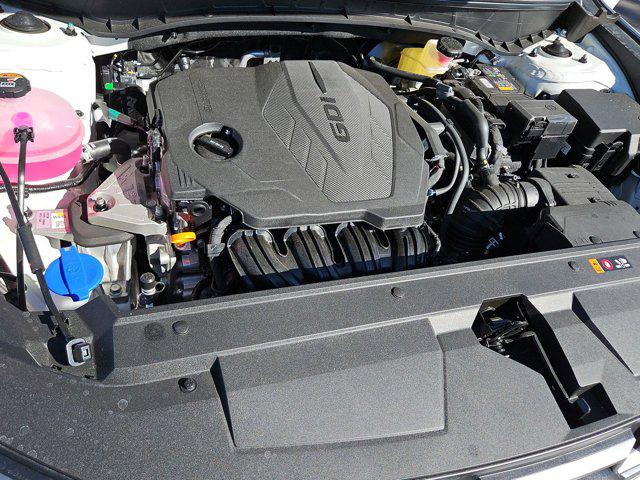 Thumbnail: 2025 Hyundai Santa Cruz - 14