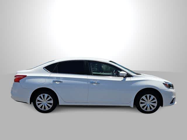 Thumbnail: 2019 Nissan Sentra - 8