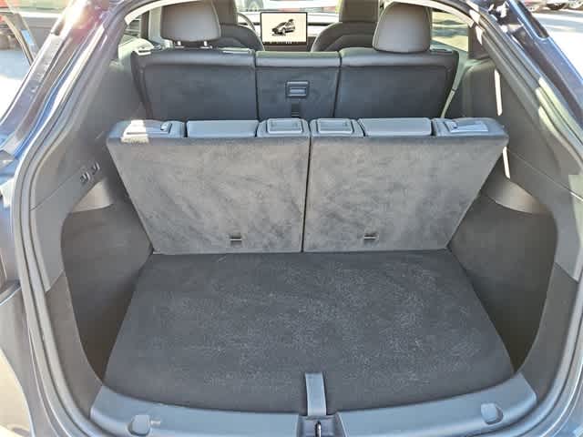 Thumbnail: 2022 Tesla Model Y - 32