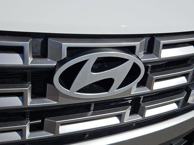 Thumbnail: 2025 Hyundai Santa Cruz - 11