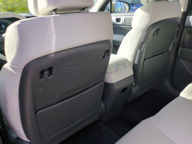 Thumbnail: 2026 Hyundai Santa Fe - 18