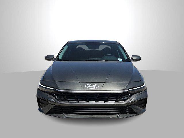 Thumbnail: 2026 Hyundai Elantra - 3
