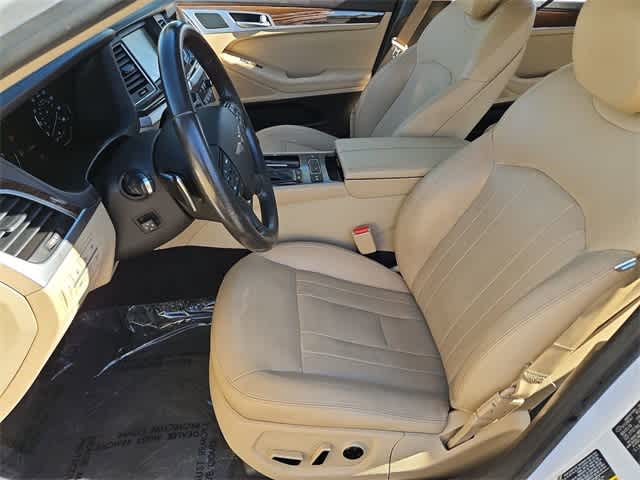 Thumbnail: 2017 Genesis G80 - 17