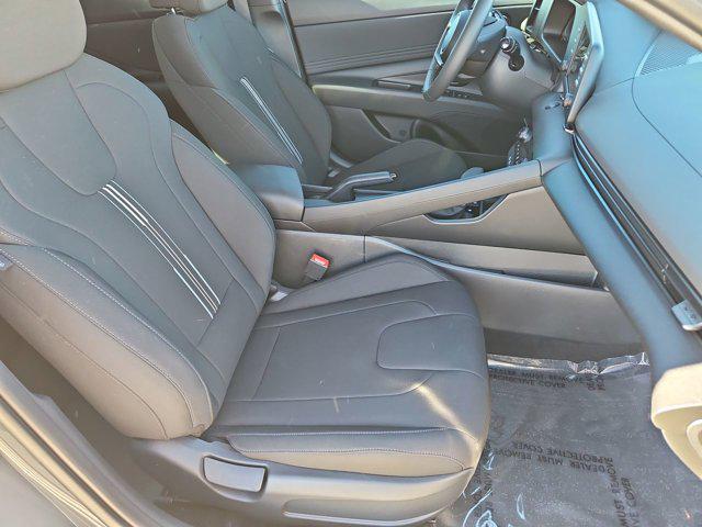 Thumbnail: 2026 Hyundai Elantra - 20