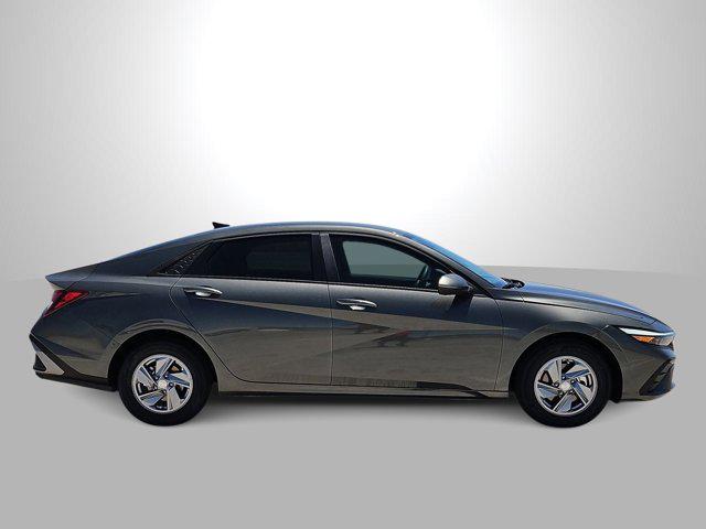 Thumbnail: 2026 Hyundai Elantra - 9
