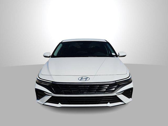 Thumbnail: 2026 Hyundai Elantra - 3