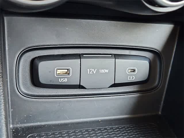 Thumbnail: 2023 Hyundai Venue - 28