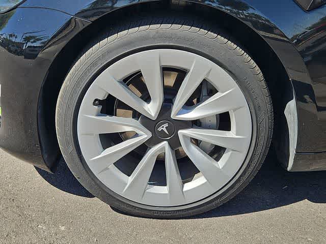 Thumbnail: 2023 Tesla Model 3 - 13