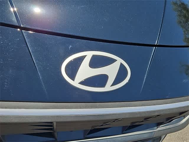 Thumbnail: 2025 Hyundai Elantra - 11
