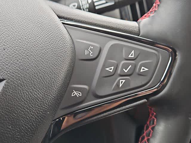 Thumbnail: 2023 Chevrolet Equinox - 25